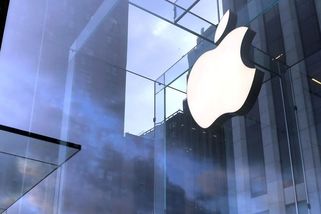Proti Applu brojí Spotify, Deezer i další vývojáři. Kvůli poplatkům si stěžují v Bruselu - Novinky